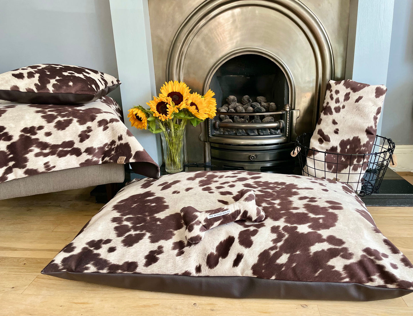 Luxury Faux Cow Hide/faux leather dog/pet bed with removable cover