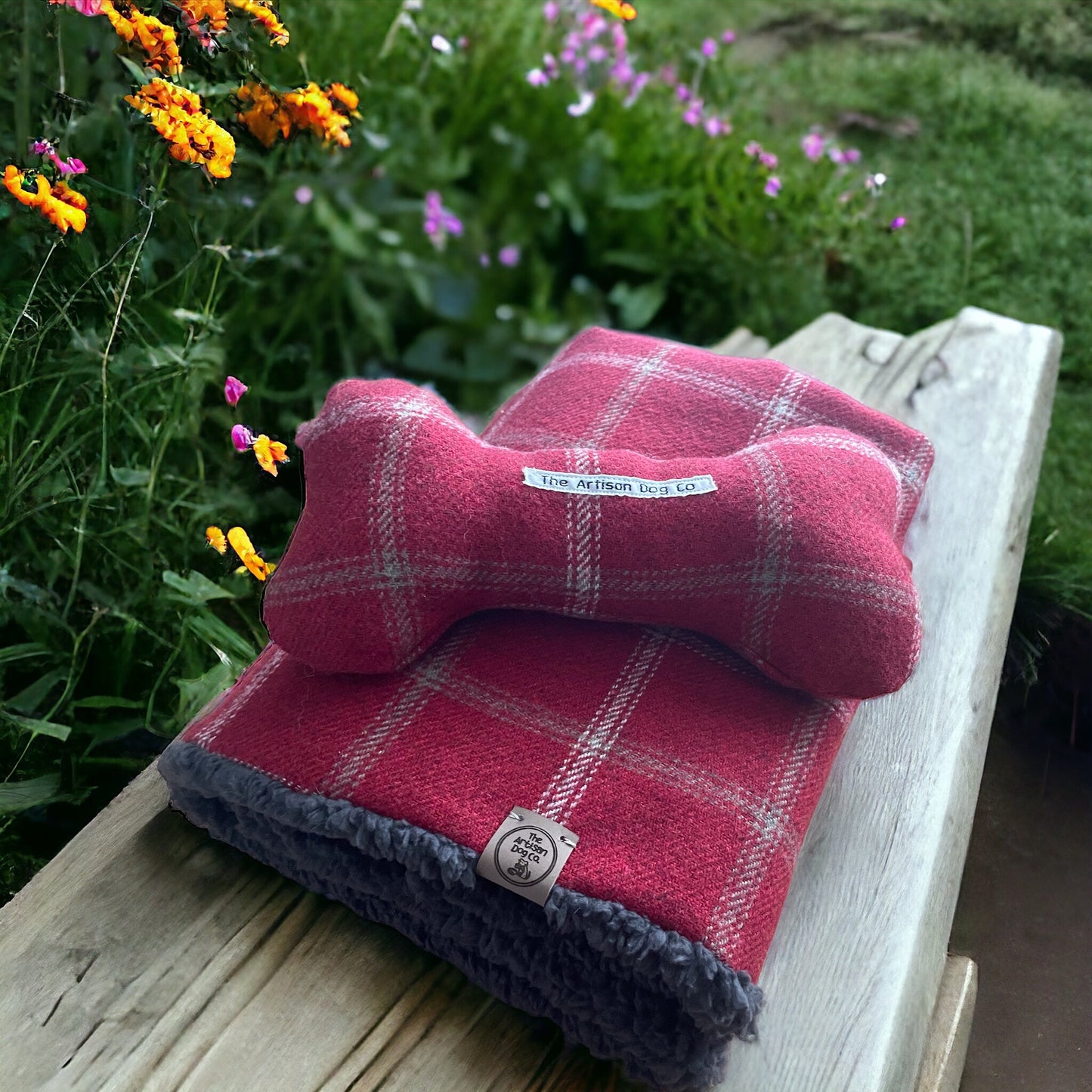Luxury Handcrafted Drogo Red Check Dog/pet Blanket